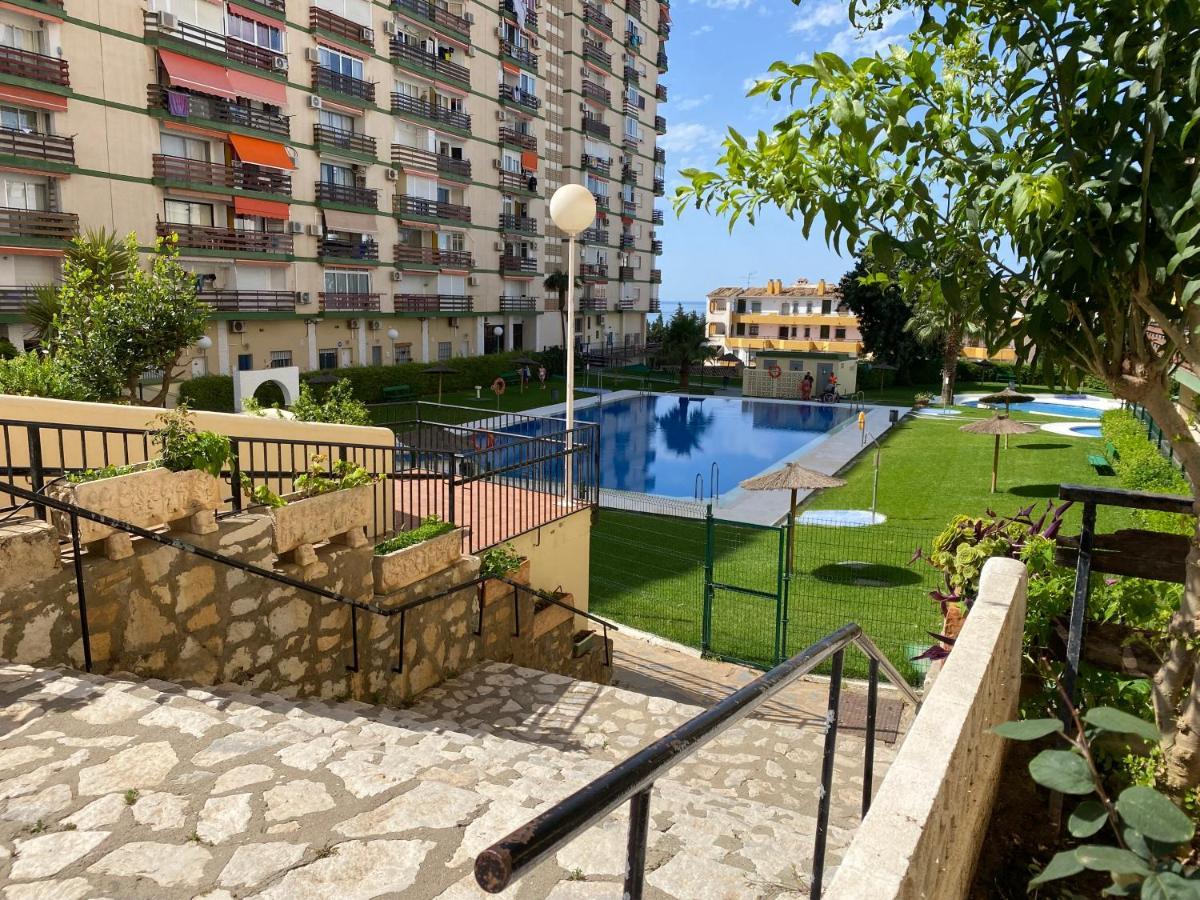Apartamentos Naciones Playa, La Paloma Benalmádena Kültér fotó